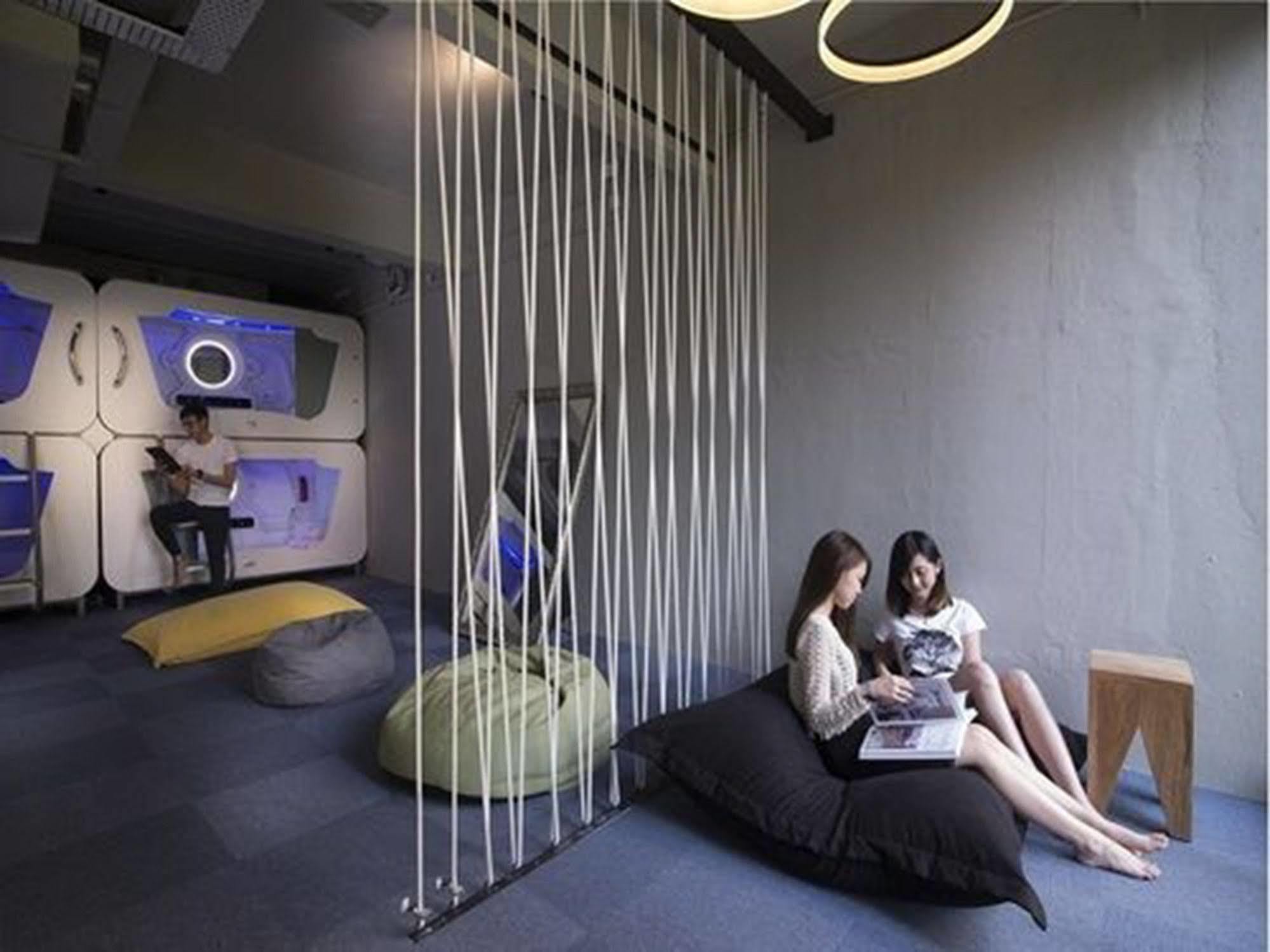 Capsule hotel Time Capsule Hotel 2*